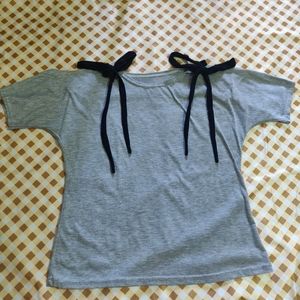 Shoulderless Tee with Ribbon Ties
